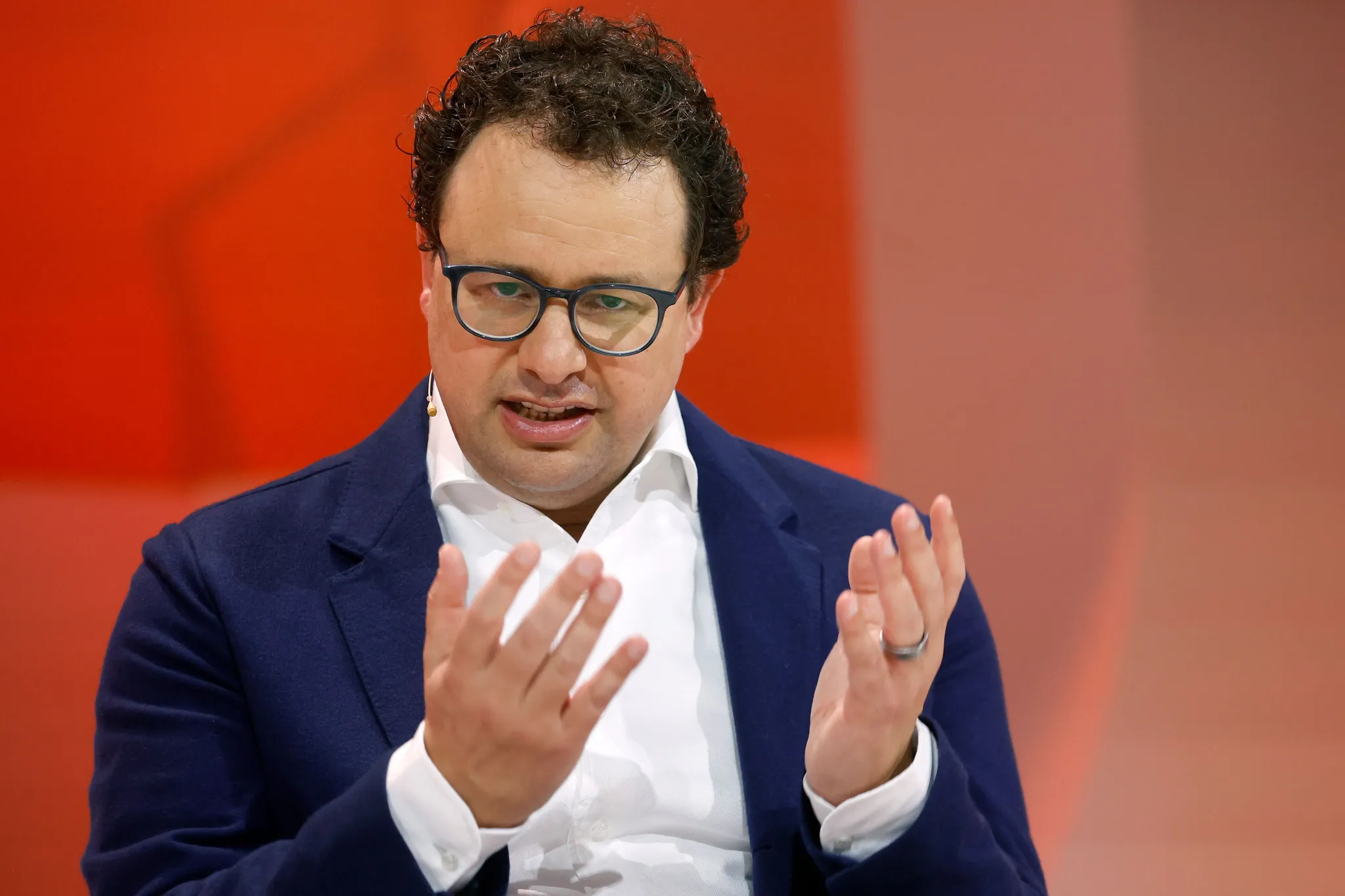 IA : blocage d'Anthropic aux étrangers, son patron Dario Amodei, "pompier  pyromane" pris à son propre jeu | France Culture