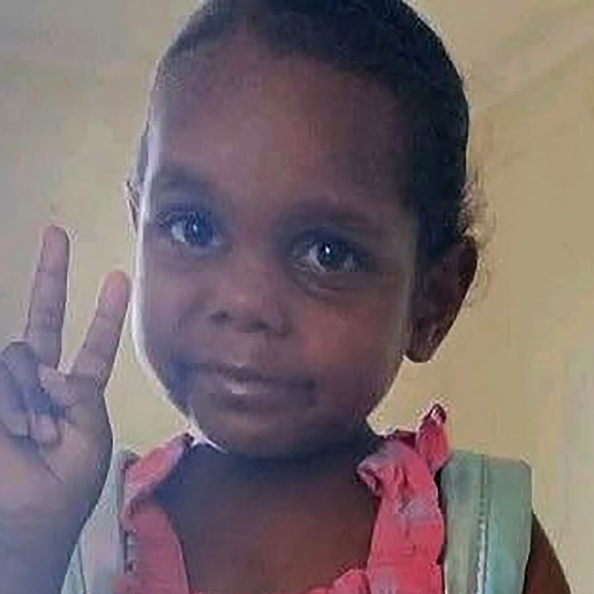 Une affaire profondément bouleversante": un homme inculpé pour le meurtre d' une petite fille aborigène âgée de 5 ans en Australie