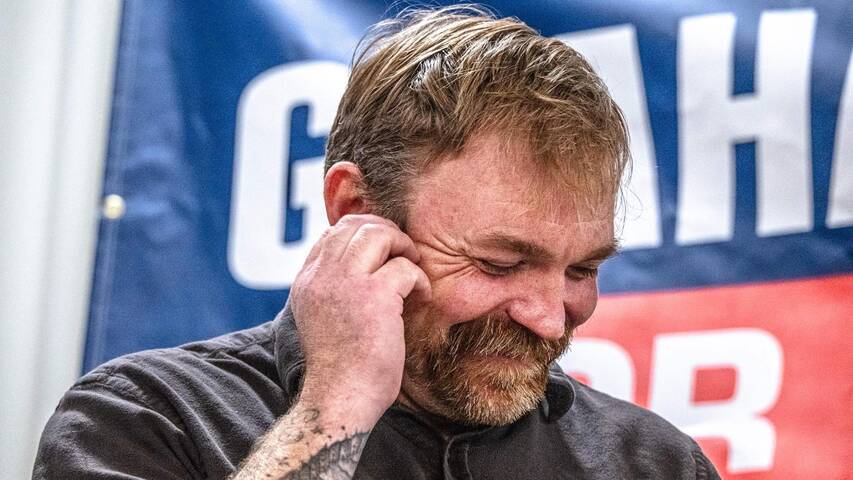 Dans le Maine, le sulfureux ostréiculteur Graham Platner remporte la  primaire démocrate - Le Temps