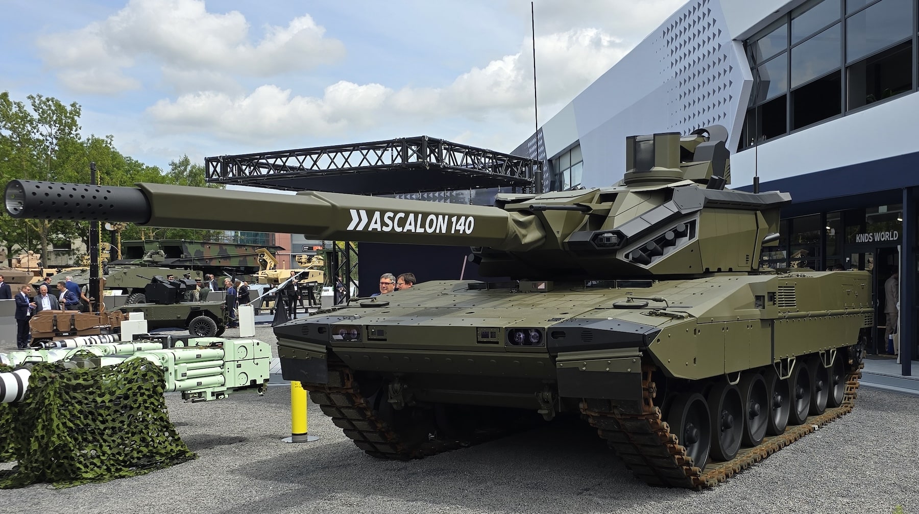 Eurosatory 2024 : KNDS dévoile le Leclerc Evolution et l'EMBT-ADT 140 - FOB  - Forces Operations Blog