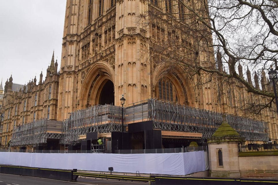 À Londres, le palais de Westminster en péril et doit entamer un vaste  chantier