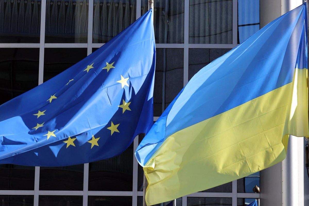 🚨 L'Union européenne franchit une nouvelle étape vers l'adhésion de l' Ukraine. Les 27 Etats membres ont donné leur feu vert préliminaire à  l'ouverture officielle d'un premier chapitre de négociations, jusque-là  bloqué par