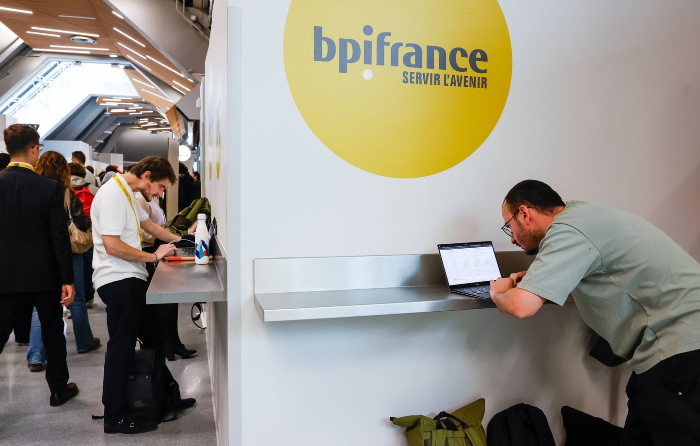Prédation », « pantouflage »… Un rapport parlementaire alerte sur  l'influence des fonds d'investissement en France