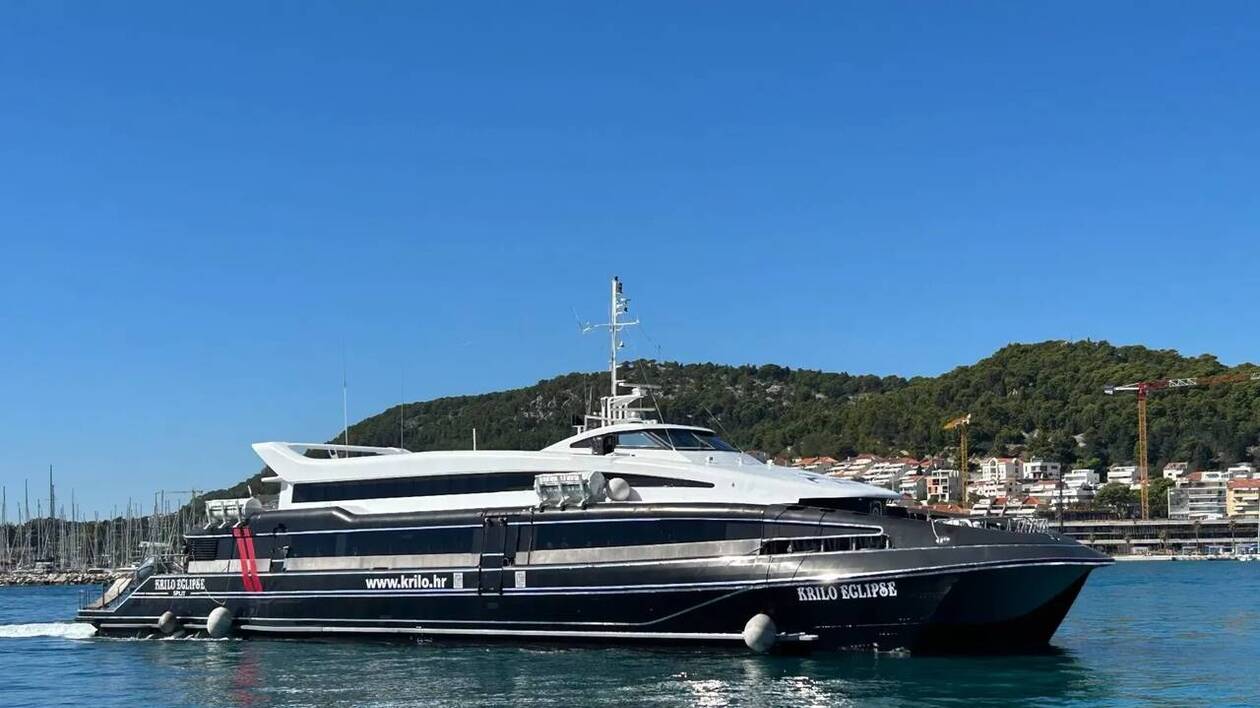 Trois morts et un disparu dans une collision entre un yacht et un navire à  passagers en Croatie