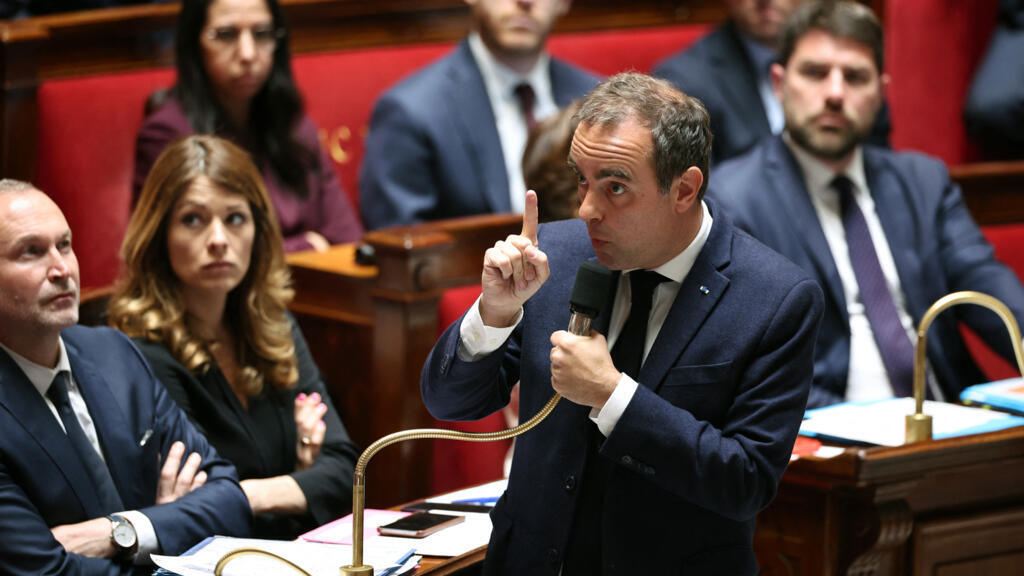 Lyhanna : les avocats des victimes tancent les politiques, Lecornu présente  des premières mesures - France 24