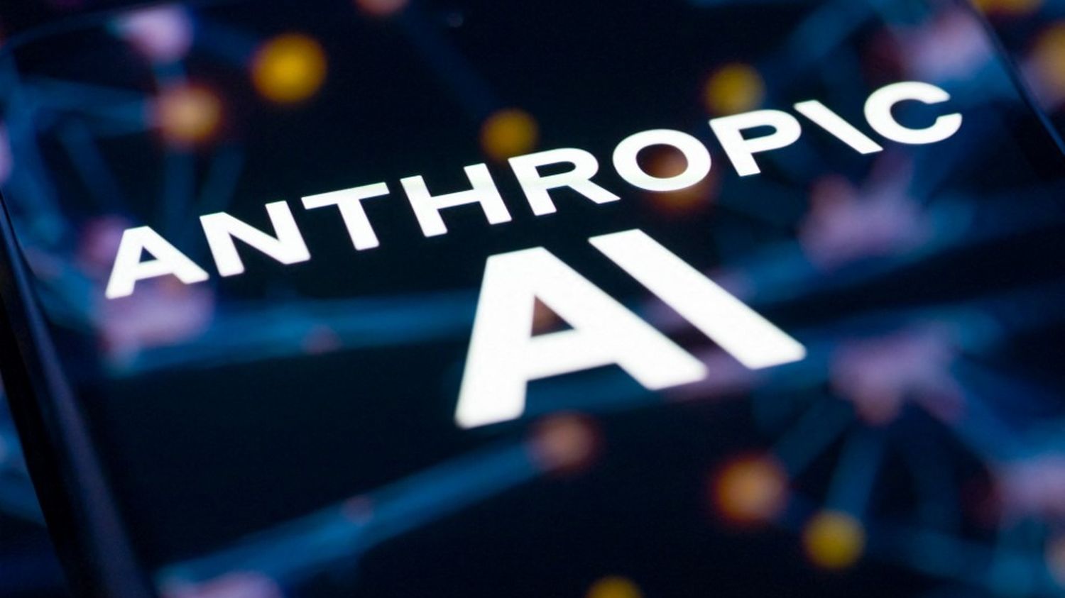 "Incompatible avec les valeurs démocratiques" : la start-up américaine  Anthropic refuse à l'armée américaine une utilisation sans restriction de  son IA – franceinfo