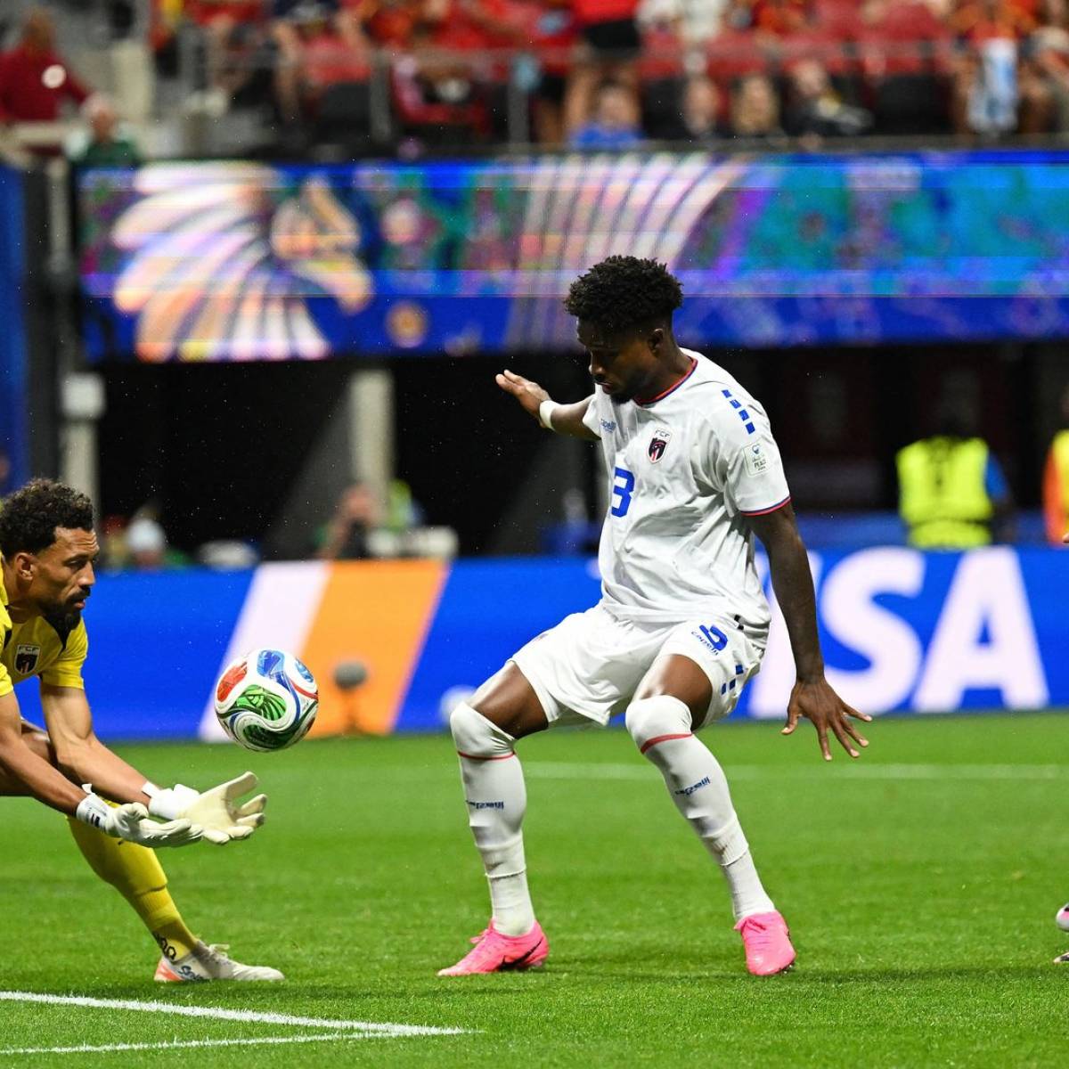 Coupe du Monde 2026 : l'infranchissable portier du Cap-Vert, Vozinha, a  écœuré l'Espagne !