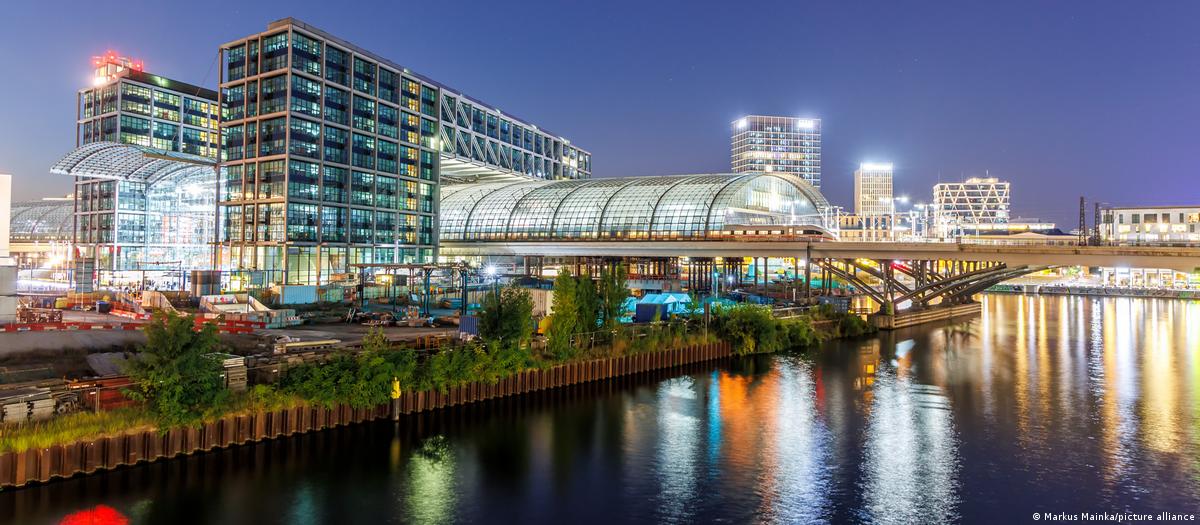Berlin Hauptbahnhof at 20: A rail hub with symbolic power