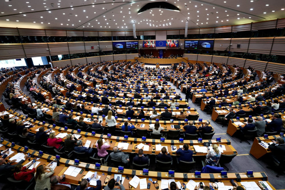 Accord UE États-Unis : le Parlement valide la baisse des droits
