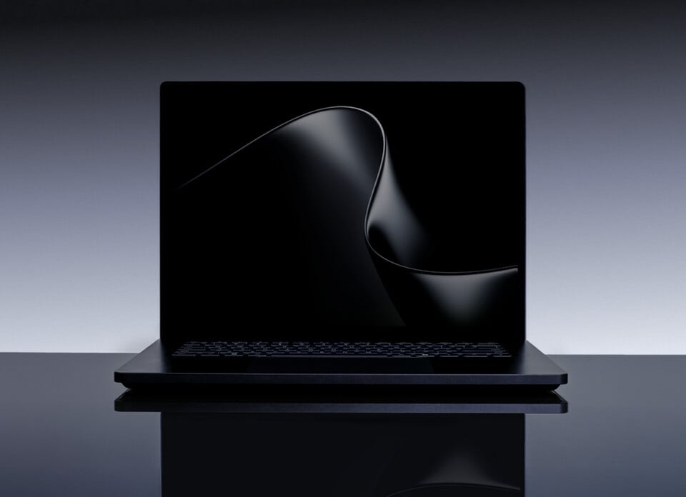 Surface Laptop Ultra : fiche technique, puce Nvidia RTX Spark et sortie en  2026 — Frandroid
