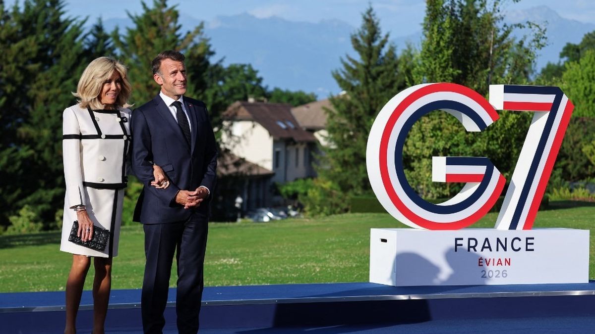 Sommet du G7 : Emmanuel Macron accueille à Evian les chefs d'Etat et de  gouvernement, réunis pour un dîner de travail lundi soir – franceinfo
