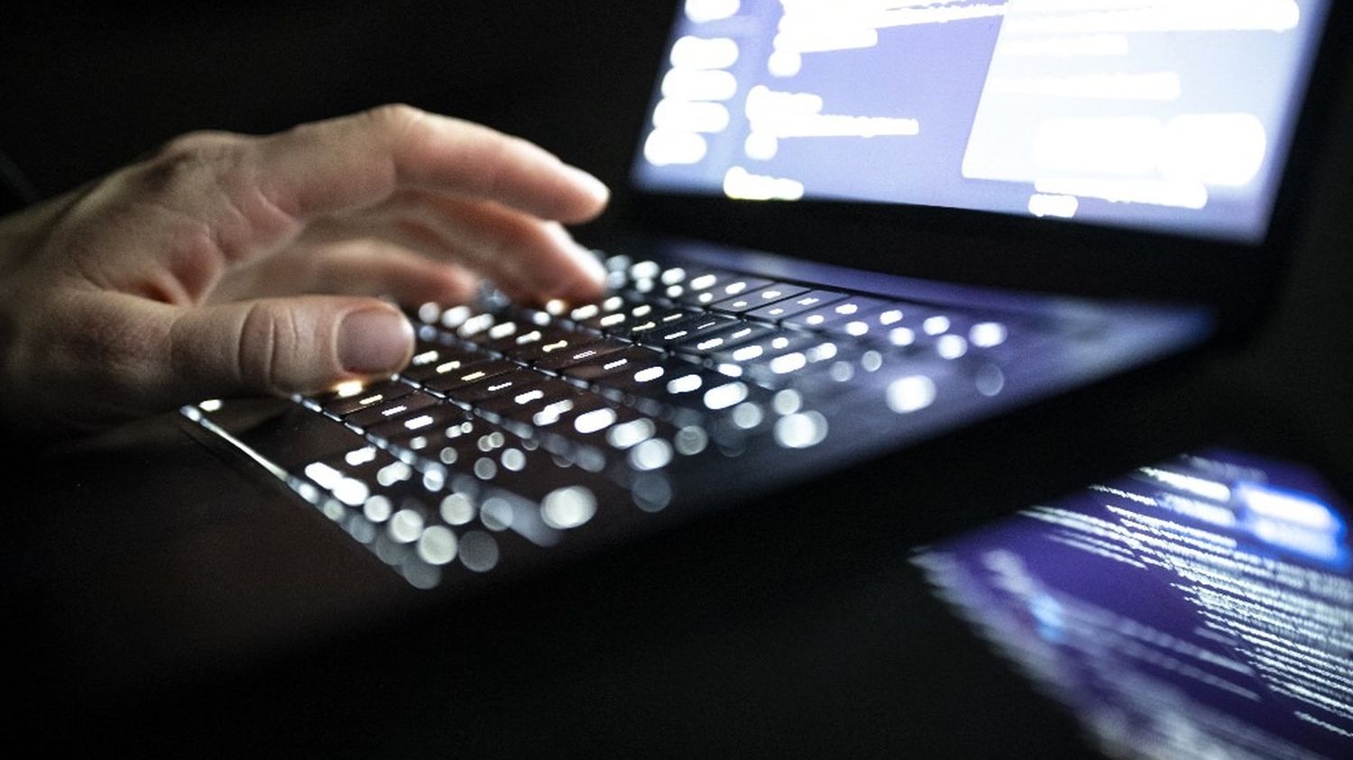 Cyberattaque contre le ministère de l'Intérieur : qui est le hacker de 22  ans mis en examen pour avoir accédé à des fichiers sensibles ? – franceinfo