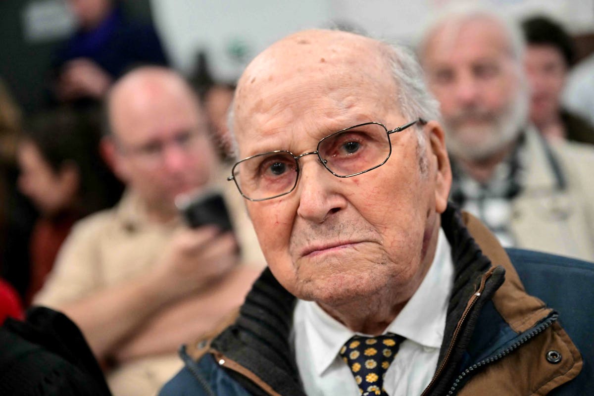 Albert Corrieri, 104 ans, saisit la CEDH pour ses heures de travail forcé -  L'essentiel