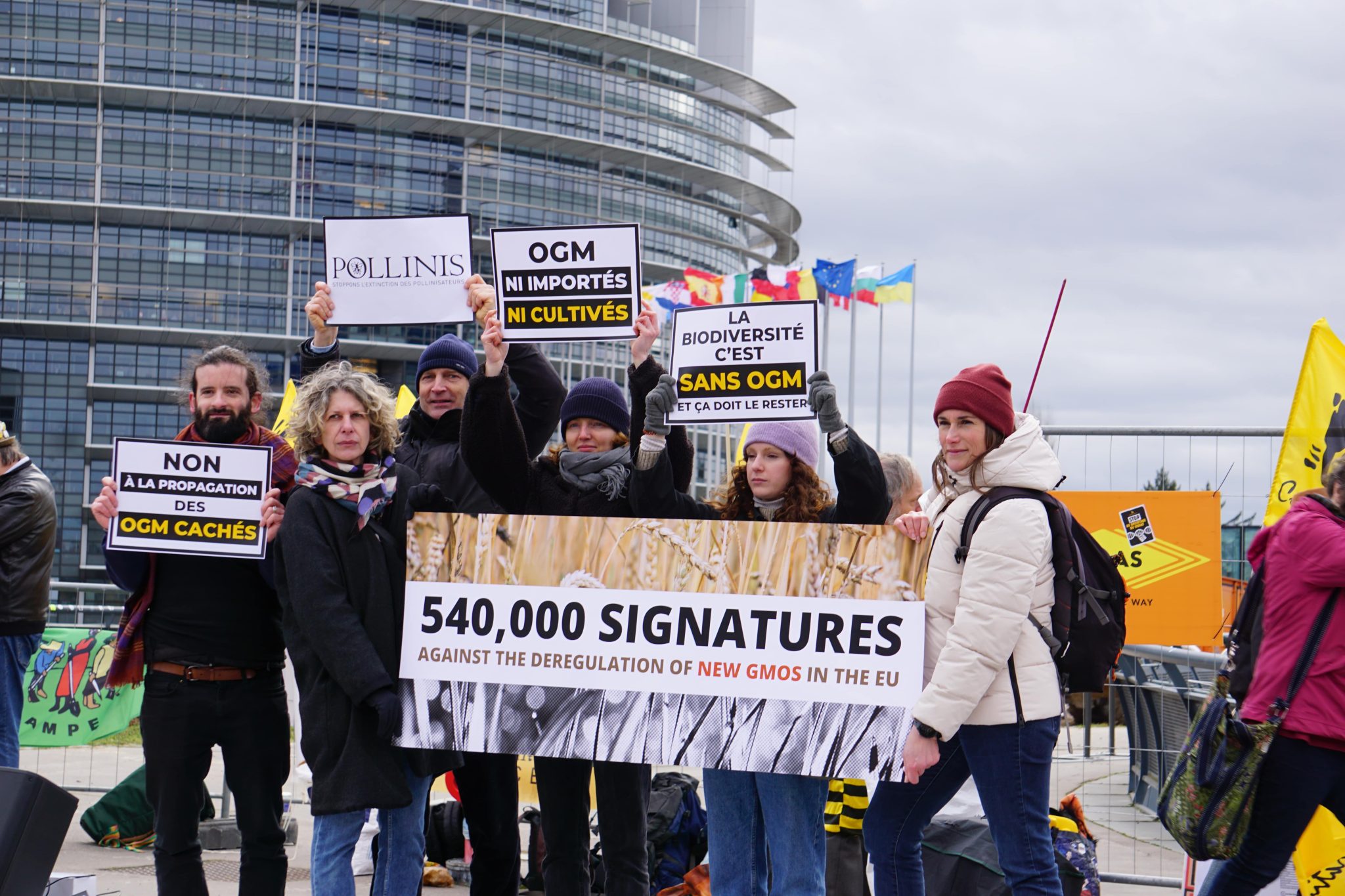 Le Parlement européen fait sauter les verrous des OGM