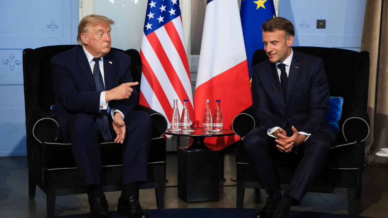 G7 à Évian : Macron redit à Trump sa "volonté d'aider" à la réouverture du détroit  d'Ormuz - France 24