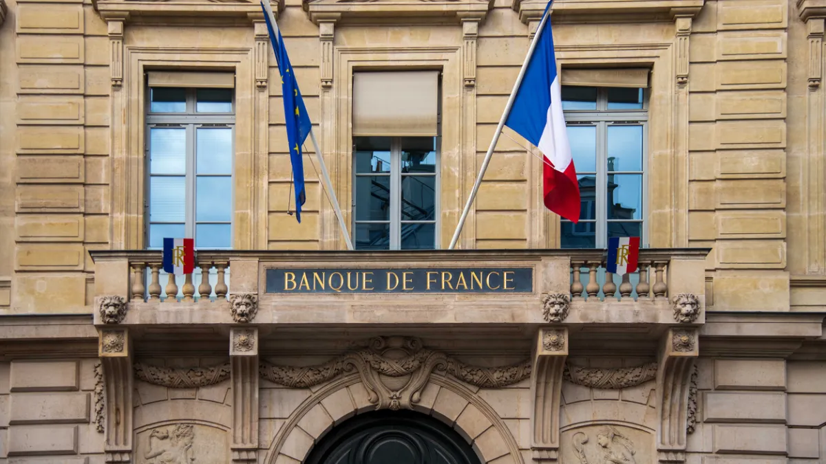 Croissance 2026 : la Banque de France s'apprête à abaisser ses prévisions  après un recul du PIB | Planet.fr