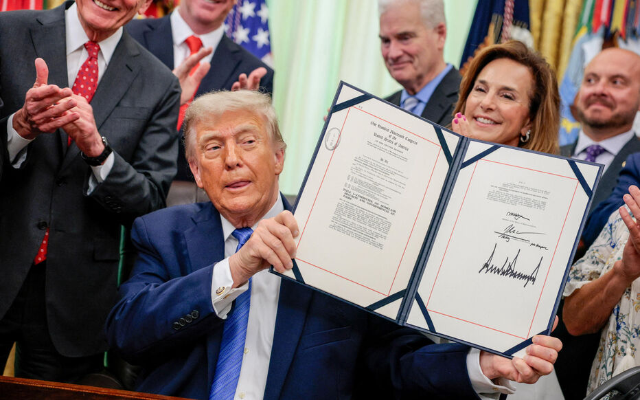 Signé électroniquement » par Donald Trump, le protocole d'accord entre les  États-Unis et l'Iran a-t-il une quelconque valeur ? - Le Parisien