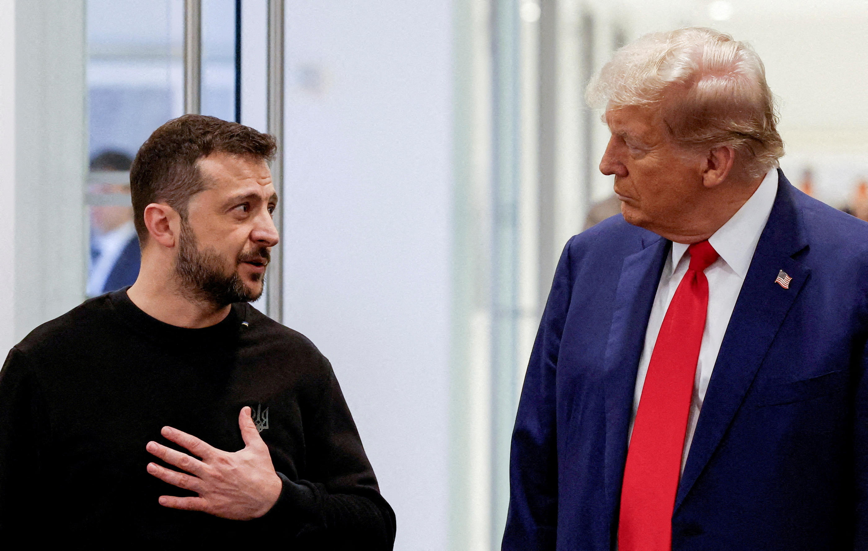 Guerre en Ukraine : Zelensky prêt à se rendre à la rencontre Trump-Poutine  à Budapest, alors que Washington propose de figer la ligne de front - Le  Parisien