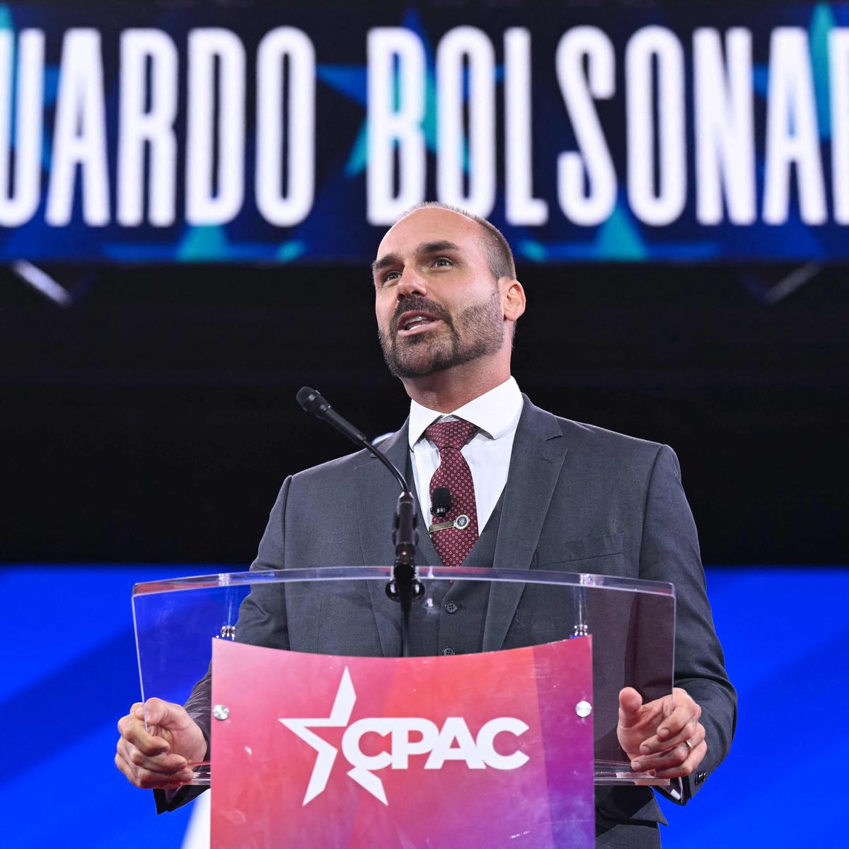 Brésil : un fils de Jair Bolsonaro inculpé pour son lobbying pro-Trump à  Washington