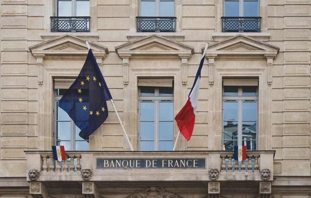 La Banque de France revoit ses prévisions de croissance et se montre  optimiste