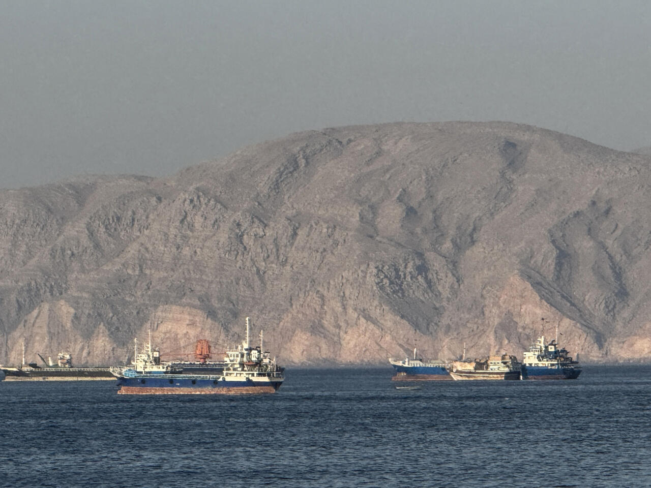 Des pétroliers iraniens passent le détroit d'Ormuz avant les nouveaux  pourparlers