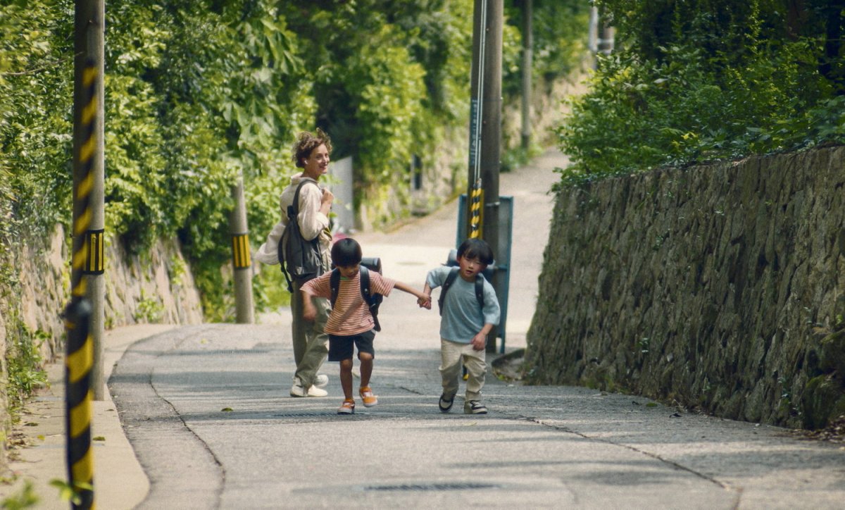 L'Illusion de Yakushima » de Naomi Kawase : le cœur battant d'une femme  médecin - L'Humanité