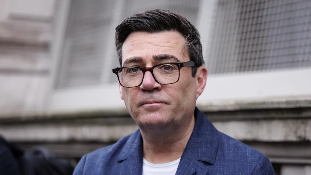 Élection partielle à Makerfield : Andy Burnham face au défi de Reform UK -  Cintese