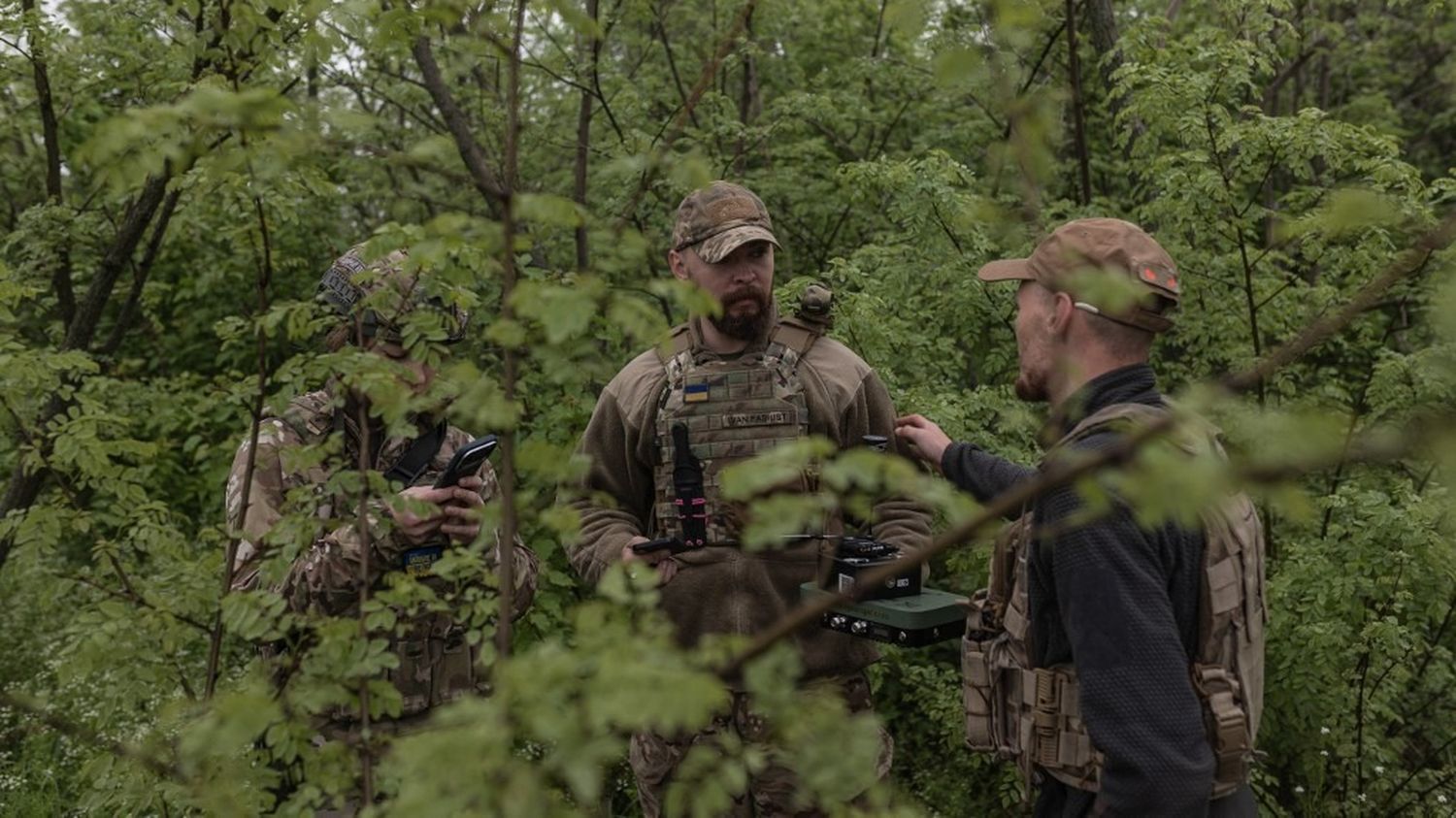 En Ukraine, l'armée offre des contrats à durée déterminée pour attirer des  volontaires – franceinfo