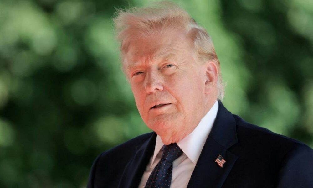 Trump débarque au G7 avec un accord choc sur Ormuz et un sourire en coin -  Le Singulier