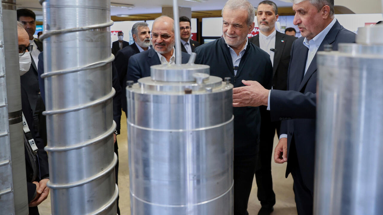 En direct : l'Iran s'engage à diluer son uranium enrichi, selon l'accord  dévoilé par Washington - France 24