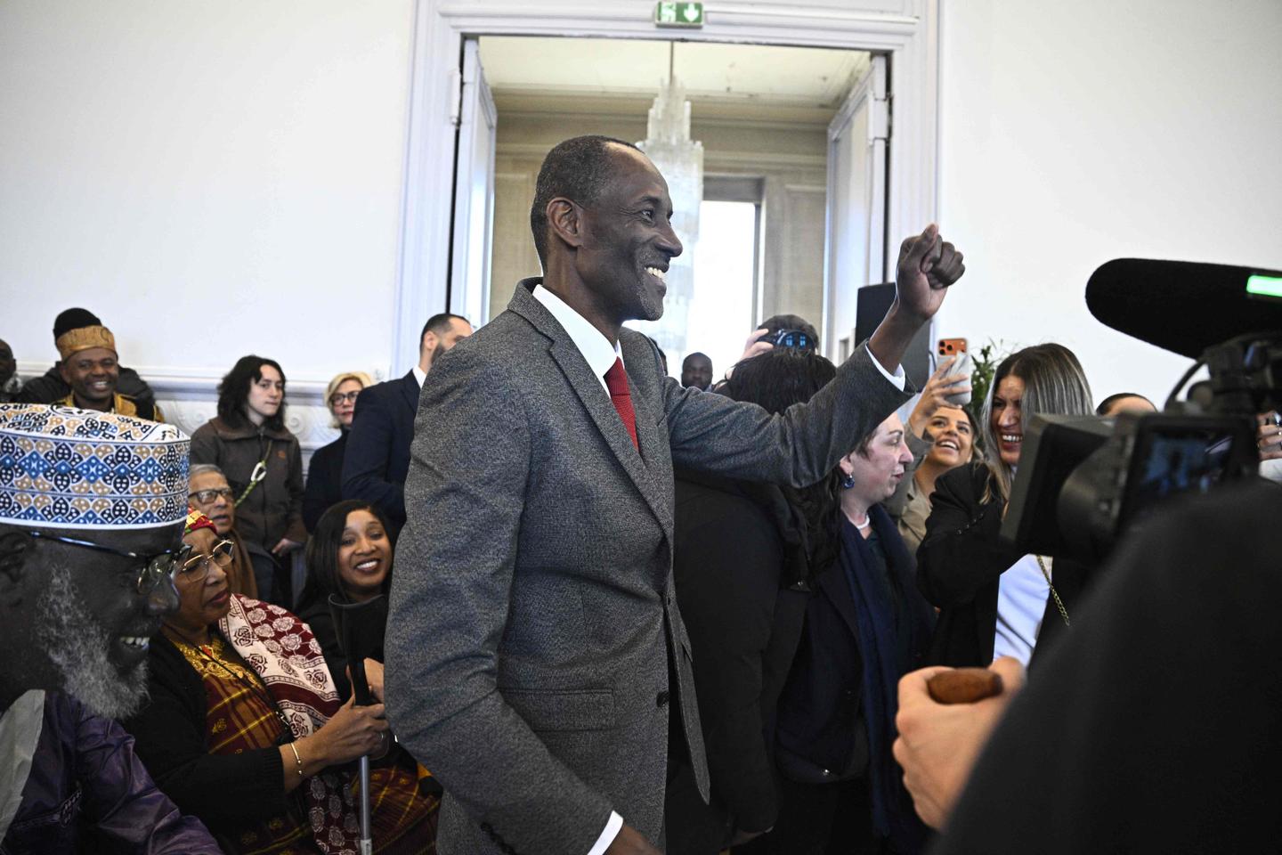 A peine élu, Bally Bagayoko personnifie à la fois la réalité crue du  racisme et la possibilité d'une riposte digne et déterminée »