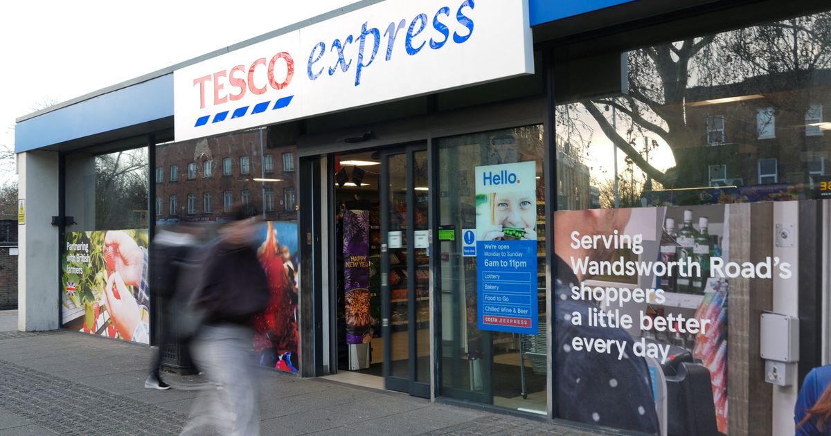 Tesco: Les ventes et la croissance déçoivent au 3e trimestre, le titre chute