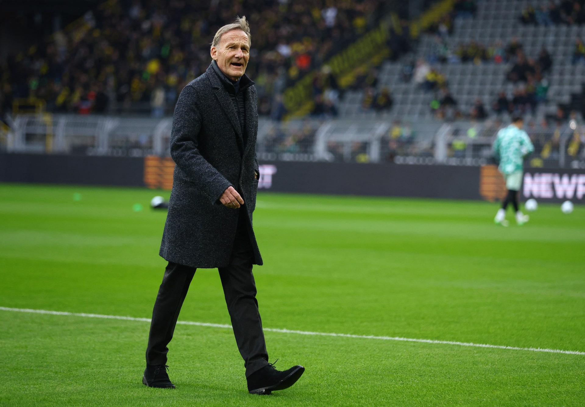 No Bundesliga matches abroad as long I am in charge, says DFL boss Watzke |  Reuters