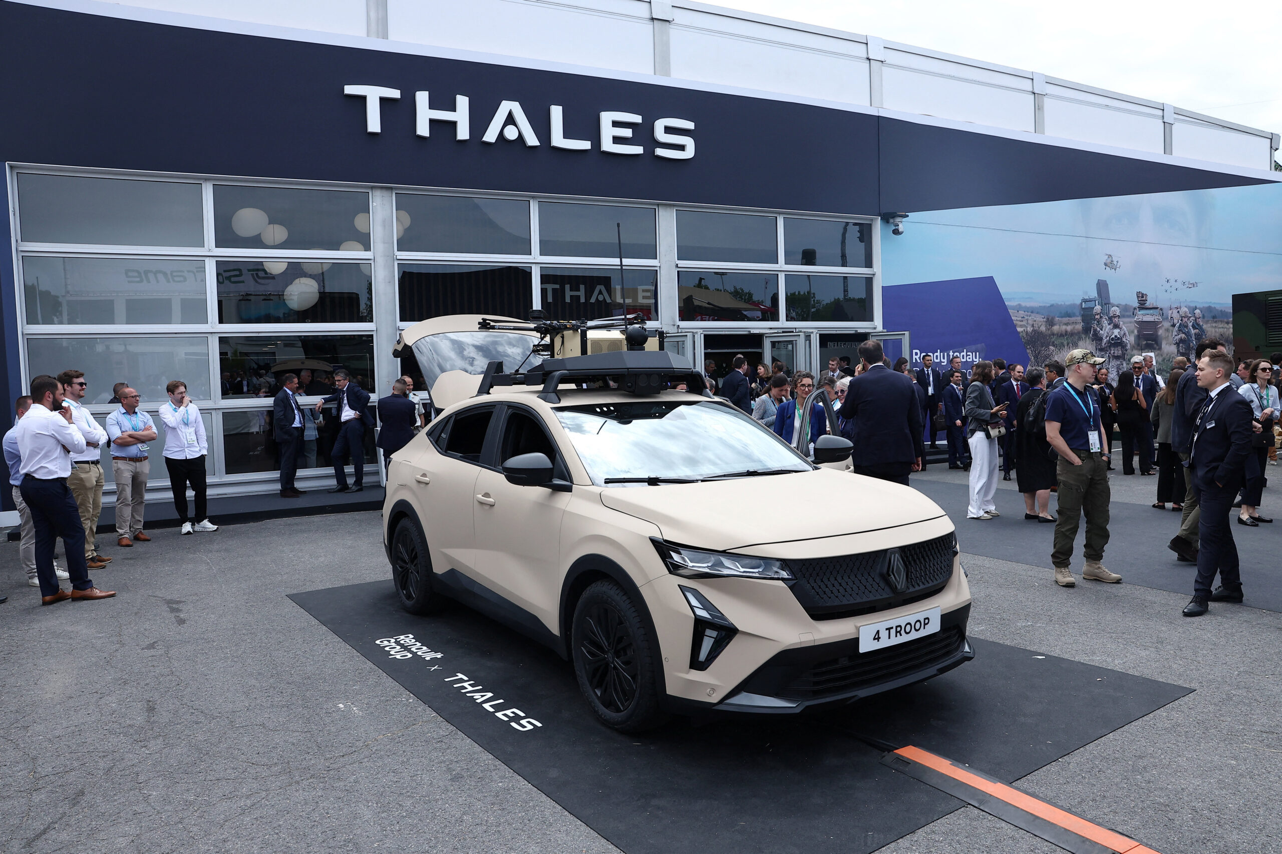 Renault s'associe à Thales pour produire un 2e drone militaire - ECONOMIE -  Journal Chrétien