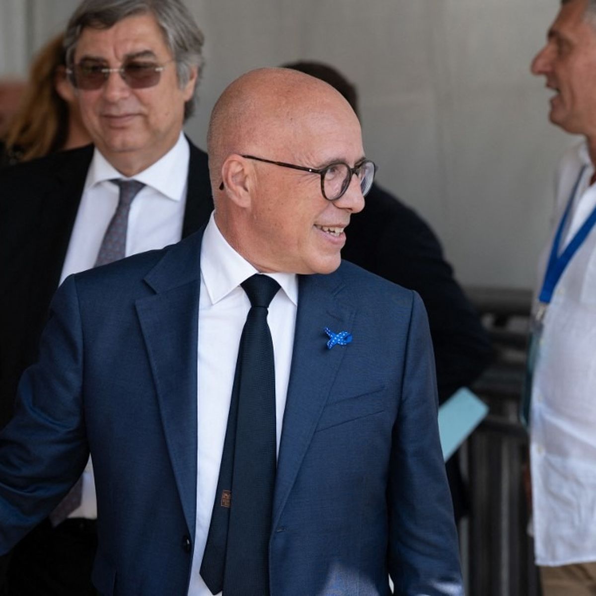 Eric Ciotti accuse le ministre Philippe Tabarot de l'avoir menacé et a  écrit à Sébastien Lecornu pour lui demander de le limoger – franceinfo