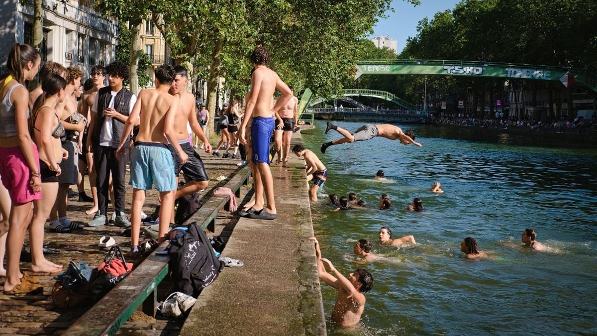 Face au nouvel épisode de chaleur, Paris autorise la baignade dans une  partie du canal Saint-Martin dès mercredi – franceinfo