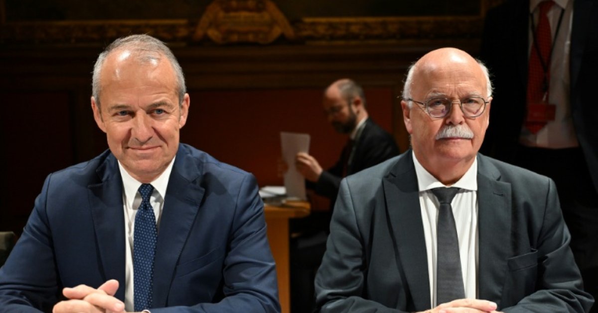 Fiscalité: un rapport du Sénat appelle à ouvrir "la boîte noire" des hauts  patrimoines : Actualités - Orange