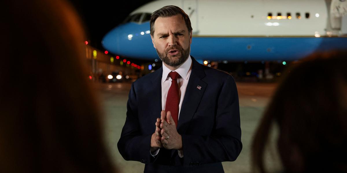 Guerre au Moyen-Orient : JD Vance chargé par Donald Trump de négocier la  paix avec l'Iran