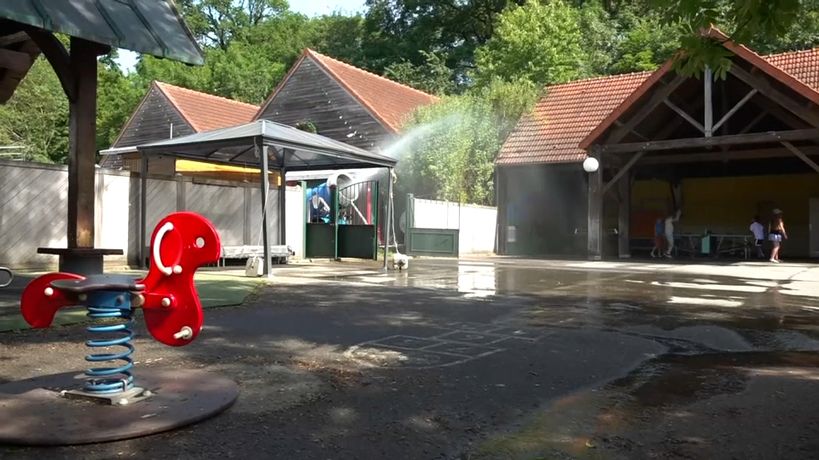 53°C sous la verrière d'une école des Landes : comment les établissements  scolaires peuvent-ils faire face à la chaleur ? | TF1 Info