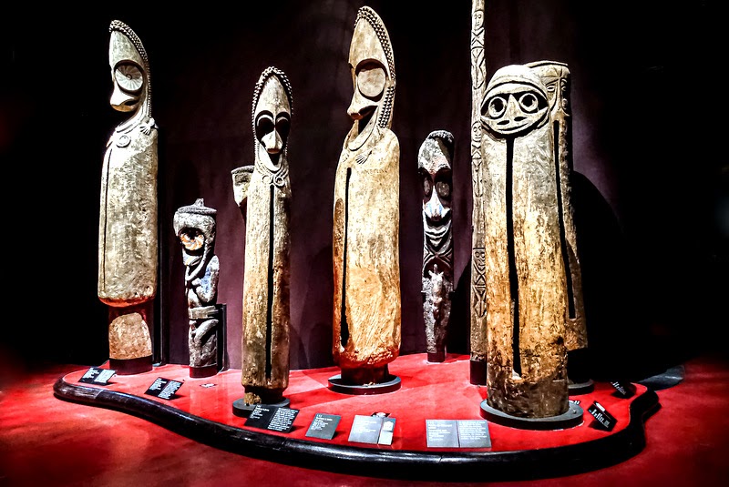 Paris : Musée du Quai Branly Jacques Chirac, histoire d'un musée dédié aux arts  premiers, célébration des pratiques artistiques extra-occidentales - VIIème  - Paris la douce, magazine parisien, culture, sorties, art de