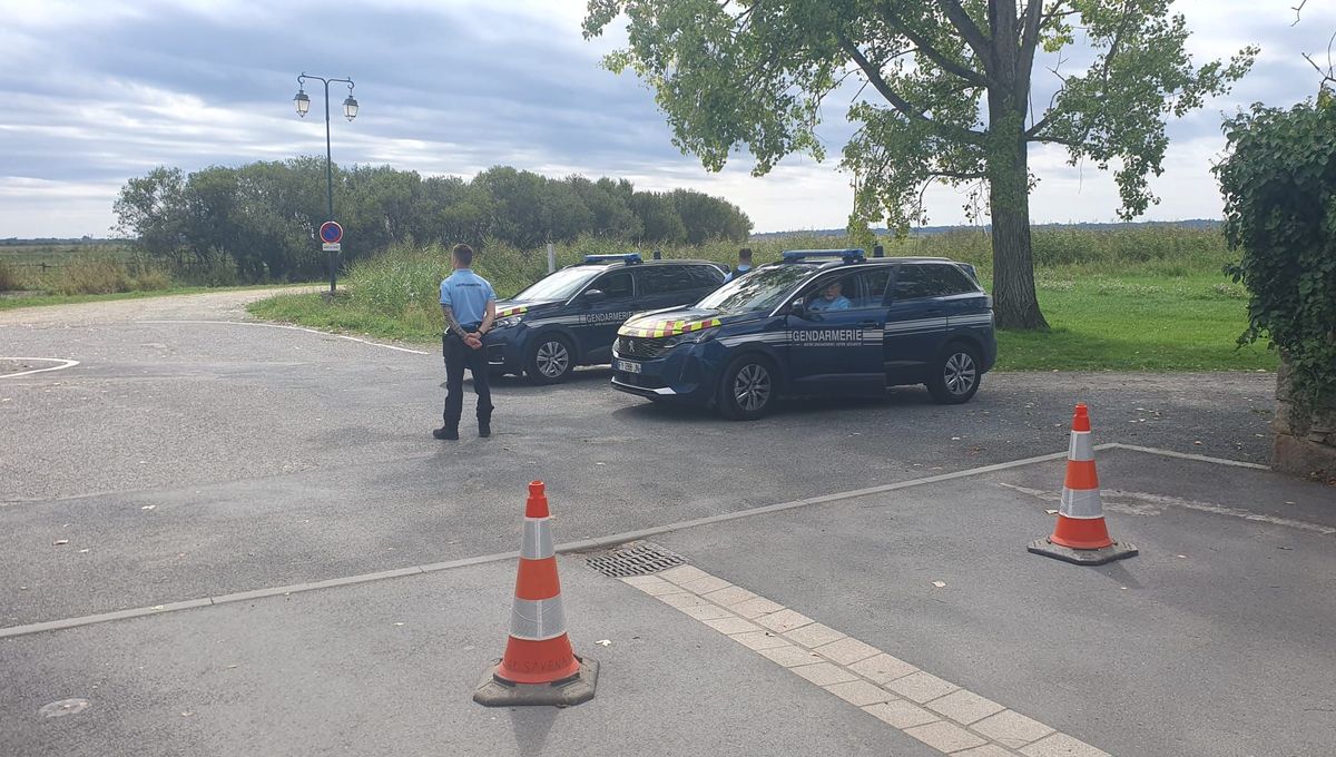 Deux corps retrouvés après le crash de l'avion de Gérard Leclerc entre  Nantes et La Baule - ICI