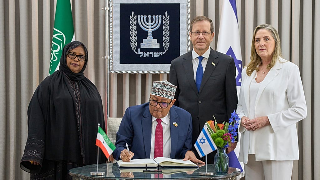 Israël : le Somaliland ouvre une ambassade à Jérusalem - Yahoo Actualités  France