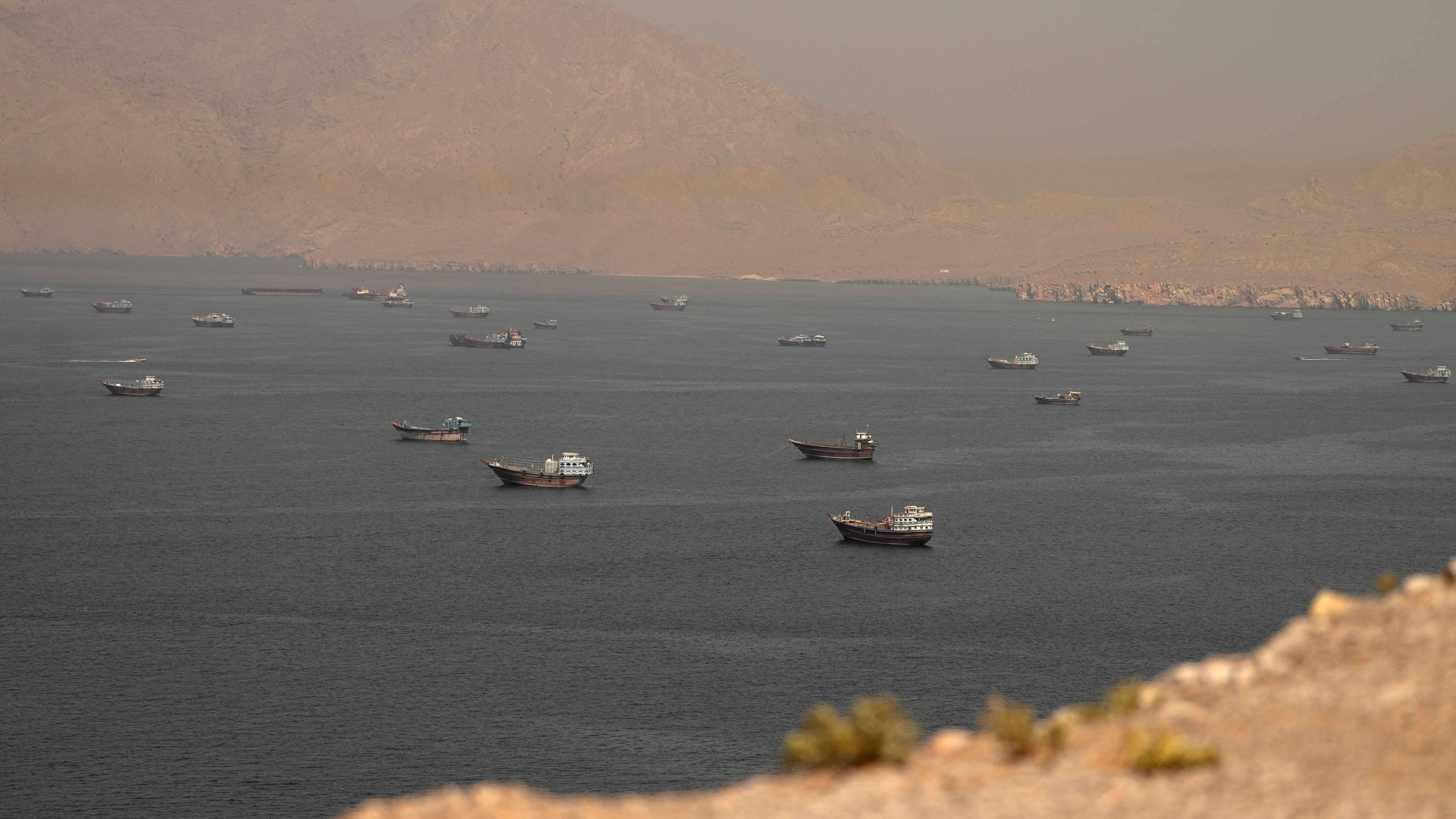 EN DIRECT - Guerre au Moyen-Orient : l'Iran referme le détroit d'Ormuz en  dénonçant la poursuite des frappes israéliennes au Liban – Libération