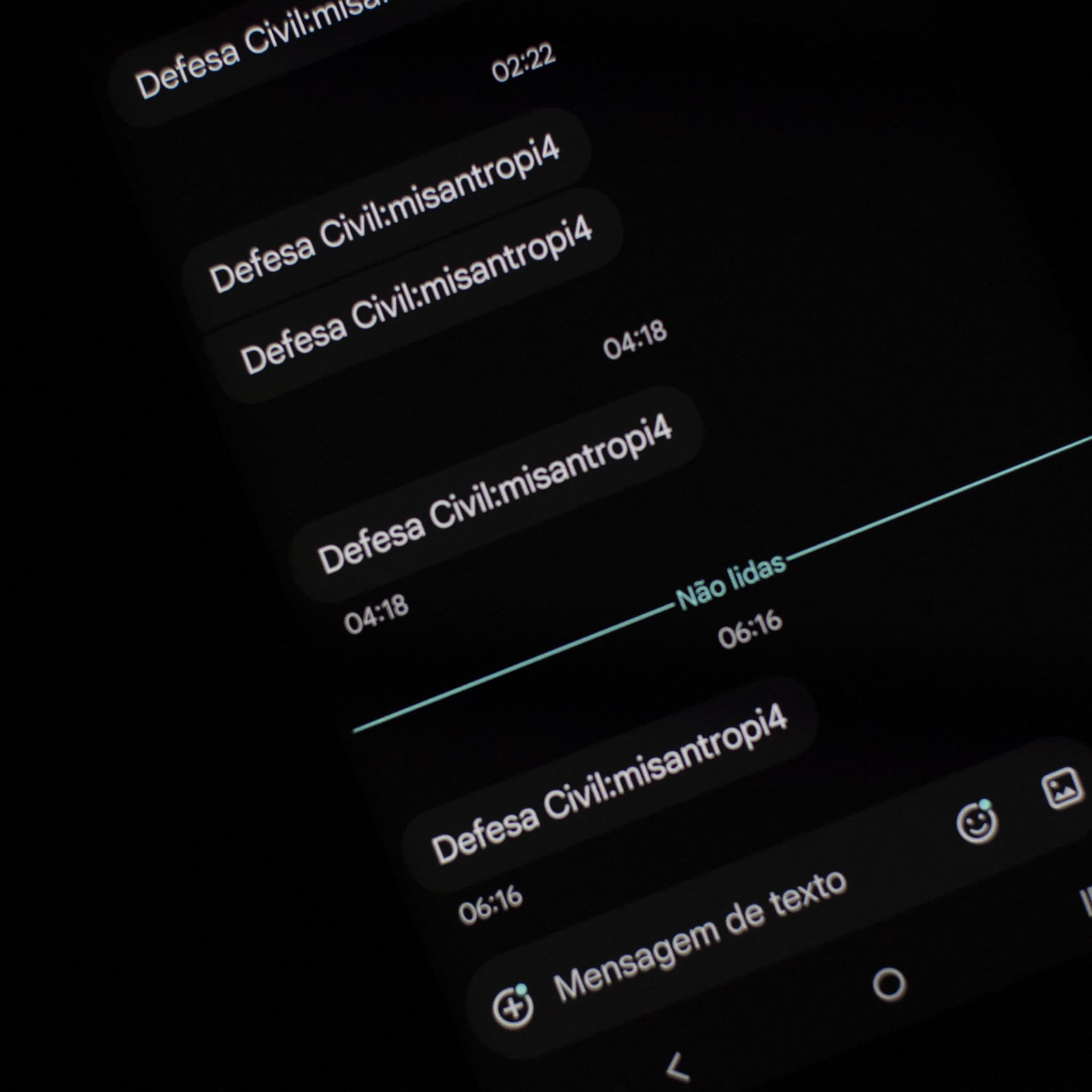 Une alarme s'est déclenchée sur les téléphones portables avec un message  contenant le mot "misanthropie": les autorités brésiliennes évoquent une " probable" cyberattaque après de fausses alertes envoyées au public