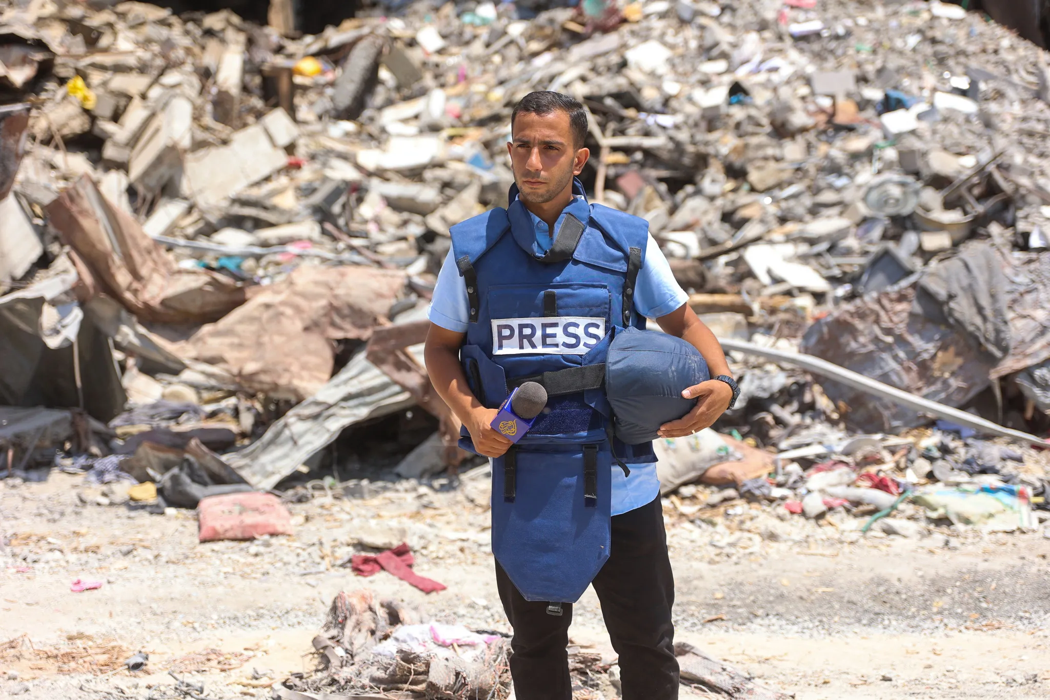 Cinq journalistes de la chaîne Al Jazeera tués dans une frappe israélienne  à Gaza | franceinfo