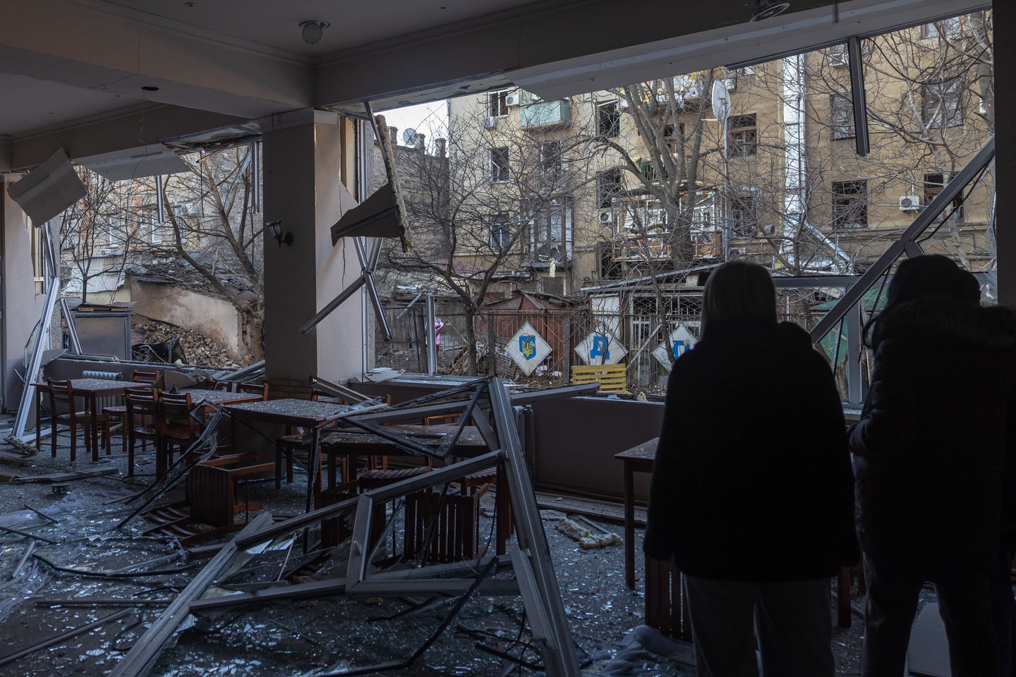 Des frappes massives de la Russie en Ukraine font quatre morts et  provoquent des coupures de courant | Le Devoir