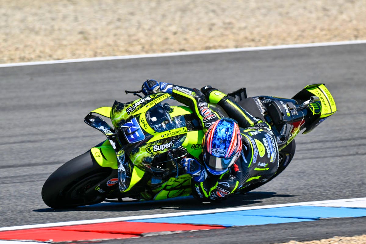 Moto GP: le Japonais Ogura partira en pole position en Tchéquie - 20 minutes