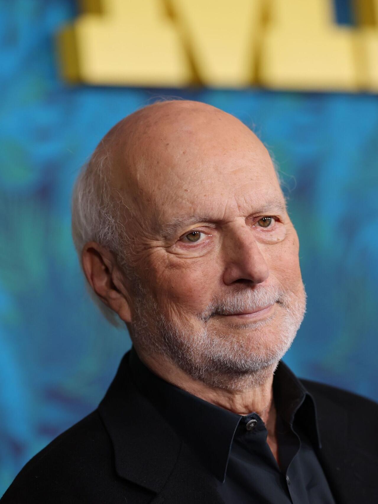 James Burrows, prolific innovator in US TV comedies, dead at 85