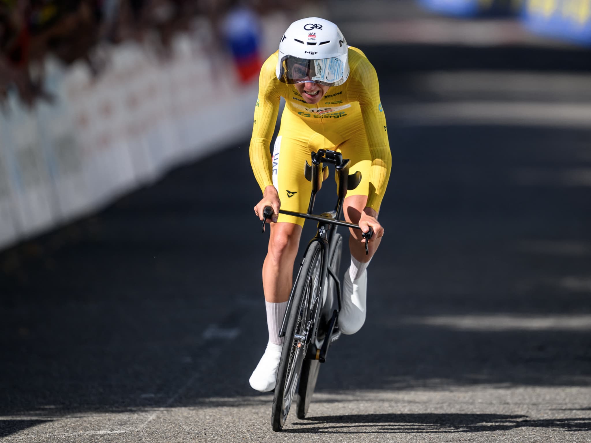 Tour de Suisse: Pogacar s'offre le contre-la-montre pour 3 dixièmes devant  Van Der Poel