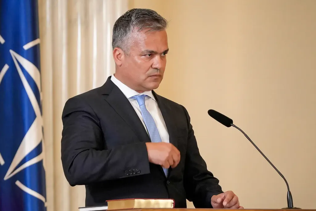 Roumanie : le président annonce la nomination d'un nouveau Premier ministre
